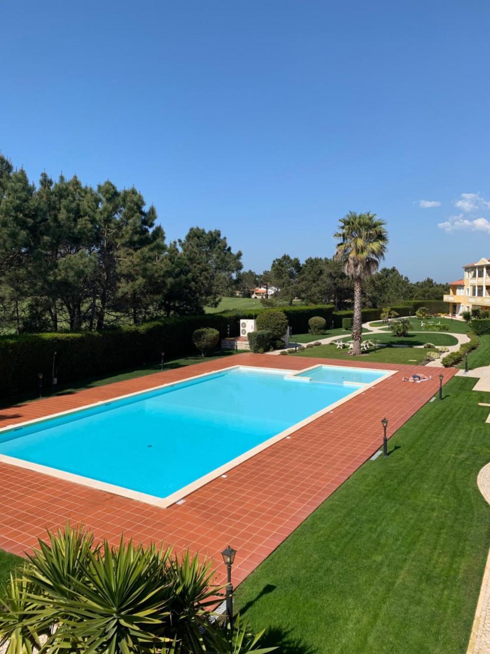 T2 Portucale Apartment Praia del Rei Luaran gambar
